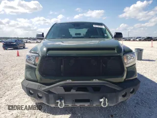 2021 Toyota Tundra 2WD SR5 with VIN 5TFEY5F14MX290686, listed as a Copart auction lot 69192264 with 8,728 mi miles and Clean Title. Bid and sale history available at carsss.com. Image 5.