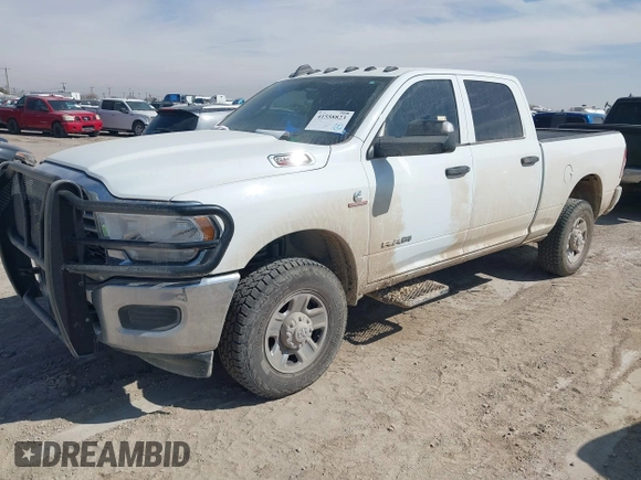2022 Ram 2500 Tradesman с VIN 3C6UR5CL1NG322828, выставлен на аукционе IAAI как лот 41558823 с пробегом 142 287 миль миль и . История ставок и продаж доступна на DreamBid. Изображение 17.