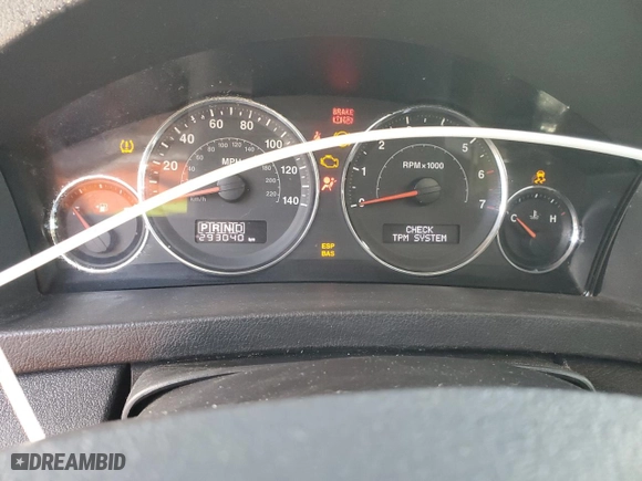 2009 Jeep Grand Cherokee Laredo with VIN 1J8GS48KX9C514254, listed as a Copart auction lot 49809175 with 293,040 mi miles and Salvage Title. Bid and sale history available at carsss.com. Image 9.