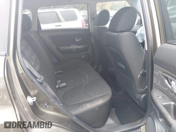 2013 Kia Soul ! with VIN KNDJT2A63D7537954, listed as a IAAI auction lot 41367467 with 91,580 mi miles. Bid and sale history available at carsss.com. Image 8.