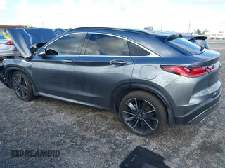 2023 Infiniti QX55 Luxe z VIN 3PCAJ5JR3PF106482, wystawiony jako IAAI lot #40831385 z przebiegiem 33 013 mil mil oraz . Historia ofert i sprzedaży dostępna na DreamBid. Obrazek 3.