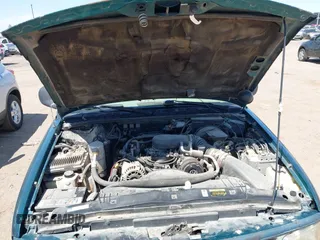 1996 Oldsmobile Bravada z VIN 1GHDT13W5T2711291, wystawiony jako IAAI lot #42502672 z przebiegiem 219 062 mil mil oraz . Historia ofert i sprzedaży dostępna na DreamBid. Obrazek 10.