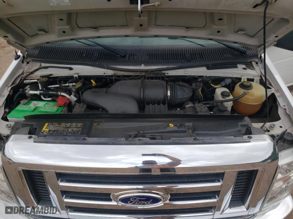 2014 Ford Econoline Wagon XL with VIN 1FBNE3BL0EDA92960, listed as a Copart auction lot 68583924 with 73,153 mi miles and Salvage Title. Bid and sale history available at carsss.com. Image 12.