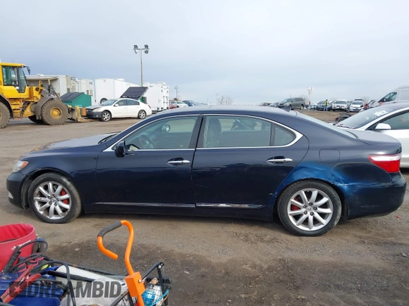 2008 Lexus LS LWB with VIN JTHGL46F785021269, listed as a IAAI auction lot 41882714 with 123,534 mi miles. Bid and sale history available at carsss.com. Image 14.
