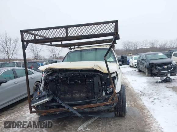 2012 Ford F-250 XL z VIN 1FDBF2A61CEA82989, wystawiony jako IAAI lot #41554078 z przebiegiem 257 846 mil mil oraz . Historia ofert i sprzedaży dostępna na DreamBid. Obrazek 12.