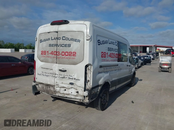 2018 Ford Transit z VIN 1FTYR2CM3JKA19554, wystawiony jako IAAI lot #42058523 z przebiegiem 372 734 mil mil oraz . Historia ofert i sprzedaży dostępna na DreamBid. Obrazek 6.