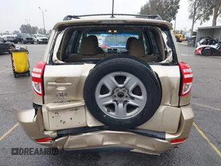 2012 Toyota RAV4 with VIN 2T3ZF4DV4CW126901, listed as a IAAI auction lot 41713361 with 194,828 mi miles. Bid and sale history available at carsss.com. Image 6.