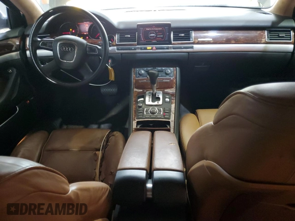 2009 Audi A8 4.2L z VIN WAUMV94E09N007038, wystawiony jako Copart lot #56249245 z przebiegiem 86 589 mil mil oraz Czysty tytuł • Clean title. Historia ofert i sprzedaży dostępna na DreamBid. Obrazek 8.