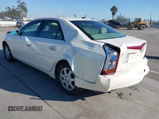 2005 Cadillac CTS z VIN 1G6DP567350152234, wystawiony jako IAAI lot #41657691 z przebiegiem 64 876 mil mil oraz . Historia ofert i sprzedaży dostępna na DreamBid. Obrazek 3.