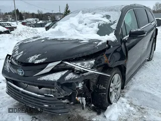 2023 Toyota Sienna XLE with VIN 5TDGSKFC1PS088070, listed as a Copart auction lot 41775344 with 0 mi miles and Salvage Title. Bid and sale history available at carsss.com. Image 1.