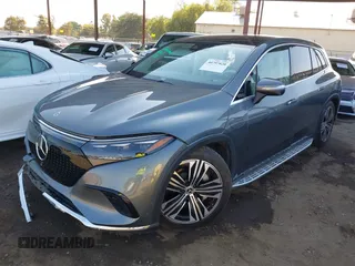 2023 Mercedes-Benz EQS 450+ z VIN 4JGDM2DB2PA001888, wystawiony jako IAAI lot #40797020 z przebiegiem 26 118 mil mil oraz . Historia ofert i sprzedaży dostępna na DreamBid. Obrazek 17.