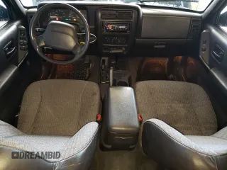 2001 Jeep Cherokee Sport with VIN 1J4FF48S81L620370, listed as a Copart auction lot 61663745 with 158,512 mi miles and Clean title. Bid and sale history available at DreamBid. Image 8.