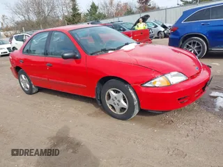 2002 Chevrolet Cavalier with VIN 1G1JC524327141110, listed as a IAAI auction lot 41833368 with 111,589 mi miles. Bid and sale history available at carsss.com. Image 1.