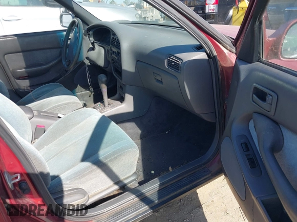 1992 Toyota Camry LE z VIN JT2SK12E5N0024814, wystawiony jako IAAI lot #42386859 z przebiegiem 235 476 mil mil oraz . Historia ofert i sprzedaży dostępna na DreamBid. Obrazek 5.
