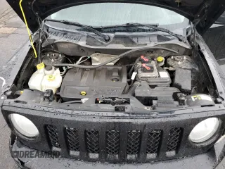 2016 Jeep Patriot Latitude z VIN 1C4NJRFB6GD500473, wystawiony jako Copart lot #54209335 z przebiegiem 157 945 mil mil oraz Szkoda całkowita • Salvage title. Historia ofert i sprzedaży dostępna na DreamBid. Obrazek 11.