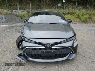 2021 Toyota Corolla Hatchback XSE with VIN JTNC4MBE9M3105640, listed as a Copart auction lot 72458064 with 92,465 mi miles and Salvage Title. Bid and sale history available at carsss.com. Image 5.