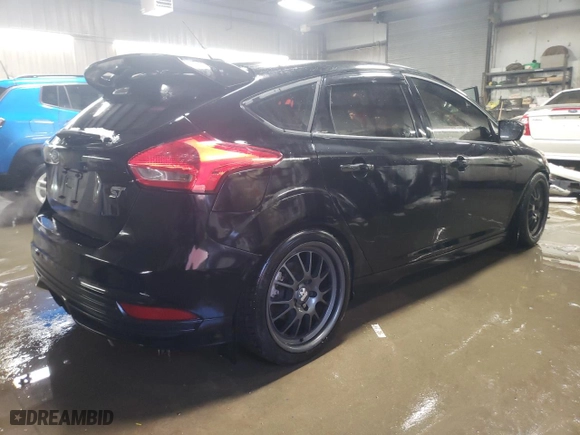 2017 Ford Focus ST with VIN 1FADP3L97HL262736, listed as a Copart auction lot 46121375 with 34,920 mi miles and Salvage Title. Bid and sale history available at carsss.com. Image 3.