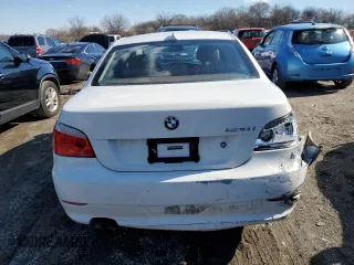 2010 BMW 5 Series 528i xDrive with VIN WBANV1C58AC388869, listed as a Copart auction lot 45670775 with 220,938 mi miles and Salvage Title. Bid and sale history available at carsss.com. Image 6.