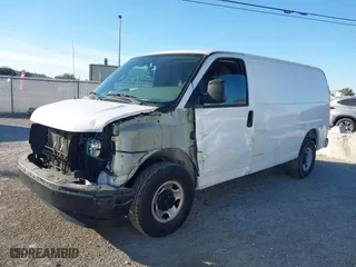 2017 Chevrolet Express Cargo Van with VIN 1GCWGAFFXH1347901, listed as a IAAI auction lot 41589988 with 138,564 mi miles. Bid and sale history available at carsss.com. Image 19.