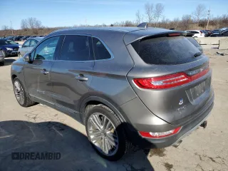 2016 Lincoln MKC Reserve with VIN 5LMTJ3DH8GUJ18868, listed as a Copart auction lot 89339255 with 60,298 mi miles and Salvage Title. Bid and sale history available at DreamBid. Image 2.
