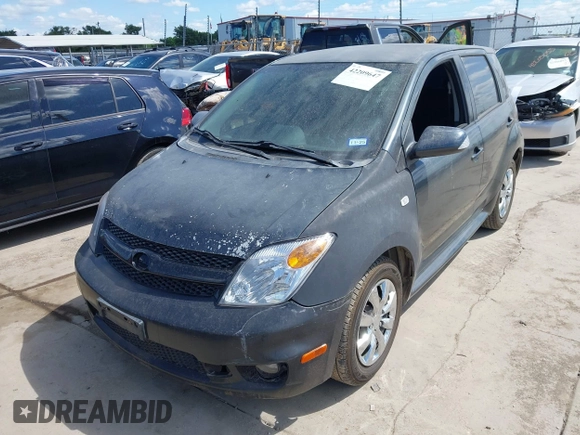 2006 Scion xA z VIN JTKKT624860159143, wystawiony jako IAAI lot #42209647 z przebiegiem 206 949 mil mil oraz . Historia ofert i sprzedaży dostępna na DreamBid. Obrazek 2.