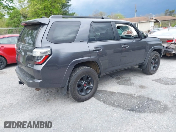2021 Toyota 4Runner SR5 with VIN JTEMU5JR8M5855842, listed as a IAAI auction lot 42016331 with 87,455 mi miles and . Bid and sale history available at DreamBid. Image 4.