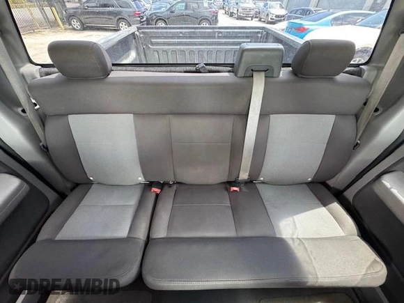 2006 Ford F-150 XLT с VIN 1FTPW12V16FB22741, выставлен на аукционе Copart как лот 65656865 с пробегом 143 386 миль миль и На запчасти • Non repairable. История ставок и продаж доступна на DreamBid. Изображение 10.