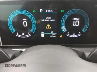 2025 Hyundai Tucson SEL with VIN 5NMJB3DE2SH470037, listed as a Copart auction lot 53915985 with 13,836 mi miles and Clean Title. Bid and sale history available at DreamBid. Image 9.