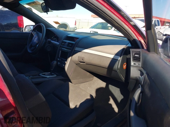 2009 Pontiac G8 with VIN 6G2ER57749L181327, listed as a IAAI auction lot 40772434 with 251,047 mi miles. Bid and sale history available at carsss.com. Image 5.