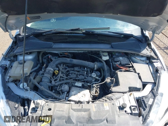 2018 Ford Focus SE z VIN 1FADP3FE0JL321530, wystawiony jako IAAI lot #42275532 z przebiegiem 65 412 mil mil oraz . Historia ofert i sprzedaży dostępna na DreamBid. Obrazek 10.