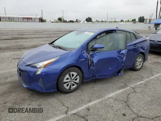 2017 Toyota Prius Two z VIN JTDKBRFUXH3566176, wystawiony jako Copart lot #55785835 z przebiegiem 114 192 mil mil oraz Szkoda całkowita • Salvage title. Historia ofert i sprzedaży dostępna na DreamBid. Obrazek 1.