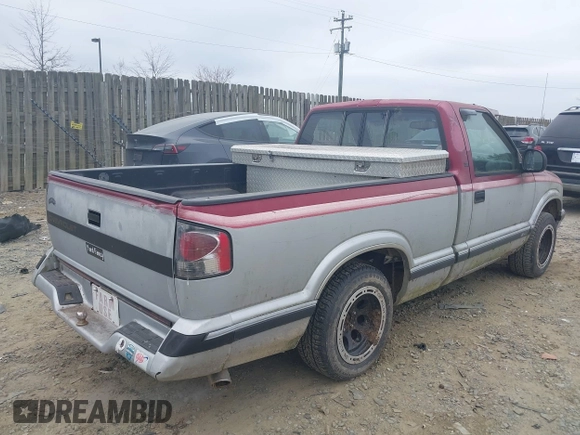 1995 Chevrolet S-10 with VIN 1GCCS1444SK145415, listed as a IAAI auction lot 41786907 with 166,811 mi miles and . Bid and sale history available at DreamBid. Image 4.