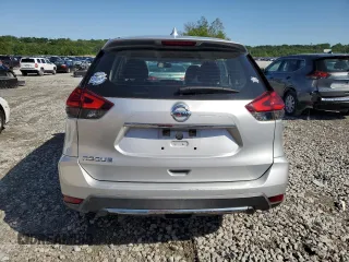 2017 Nissan Rogue SV with VIN KNMAT2MT8HP567507, listed as a Copart auction lot 56337565 with 194,056 mi miles and Salvage title. Bid and sale history available at DreamBid. Image 6.