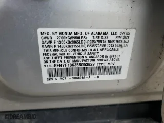 2005 Honda Pilot EX-L with RES with VIN 5FNYF18635B053929, listed as a Copart auction lot 82058334 with 311,568 mi miles and Clean Title. Bid and sale history available at carsss.com. Image 12.