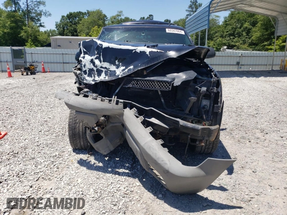2002 Chevrolet Avalanche with VIN 3GNEK13T42G232957, listed as a Copart auction lot 60347864 with 217,437 mi miles and Salvage Title. Bid and sale history available at carsss.com. Image 5.