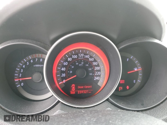 2011 Kia Forte SX с VIN KNAFW4A30B5367525, выставлен на аукционе Copart как лот 56901255 с пробегом 239 321 миль миль и Списание • Salvage title. История ставок и продаж доступна на DreamBid. Изображение 9.