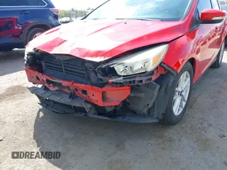 2015 Ford Focus SE with VIN 1FADP3K25FL233415, listed as a IAAI auction lot 42074326 with 213,246 mi miles. Bid and sale history available at carsss.com. Image 6.