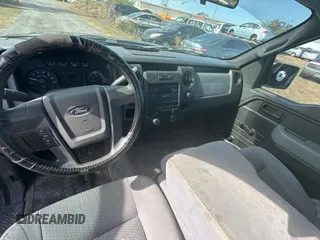 2013 Ford F-150 XL with VIN 1FTMF1CM7DFE09796, listed as a Copart auction lot 86871264 with 67,872 mi miles and Clean title. Bid and sale history available at DreamBid. Image 9.