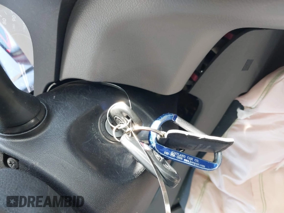 2018 Toyota Sienna LE Auto Access Seat with VIN 5TDKZ3DC3JS926847, listed as a IAAI auction lot 41969008 with 97,189 mi miles. Bid and sale history available at carsss.com. Image 11.