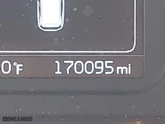 2016 Kia Sorento LX with VIN 5XYPG4A38GG124550, listed as a IAAI auction lot 41444386 with 170,095 mi miles. Bid and sale history available at carsss.com. Image 15.