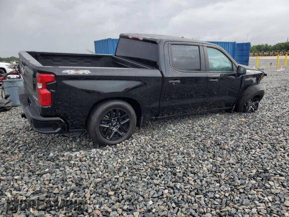 2024 Chevrolet Silverado 1500 Custom with VIN 3GCPDBEK4RG255834, listed as a Copart auction lot 52212395 with 8,945 mi miles and Salvage Title. Bid and sale history available at DreamBid. Image 3.