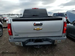 2010 Chevrolet Silverado 1500 LT with VIN 1GCSKSEA8AZ168241, listed as a Copart auction lot 84302704 with 157,334 mi miles and Salvage Title. Bid and sale history available at carsss.com. Image 6.