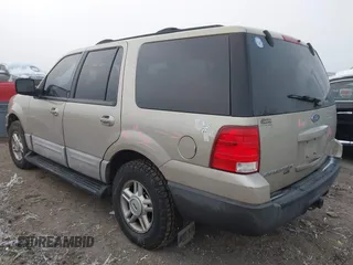 2004 Ford Expedition Special Service with VIN 1FMPU16L64LA31845, listed as a IAAI auction lot 41290115 with 260,312 mi miles and . Bid and sale history available at DreamBid. Image 3.