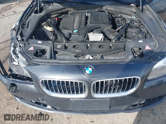 2014 BMW 5 Series 535i xDrive with VIN WBA5B3C52ED534784, listed as a IAAI auction lot 41875567 with 128,533 mi miles and . Bid and sale history available at carsss.com. Image 10.