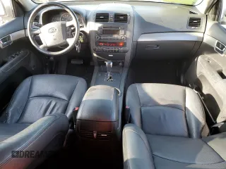 2009 Kia Borrego LX with VIN KNDJH741895036558, listed as a Copart auction lot 45978605 with 118,256 mi miles and Clean Title. Bid and sale history available at DreamBid. Image 8.