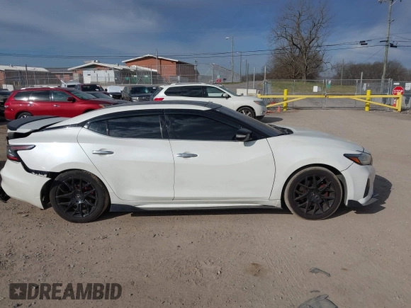 2019 Nissan Maxima SV with VIN 1N4AA6AV7KC383974, listed as a IAAI auction lot 41660286 with 86,682 mi miles and . Bid and sale history available at DreamBid. Image 13.