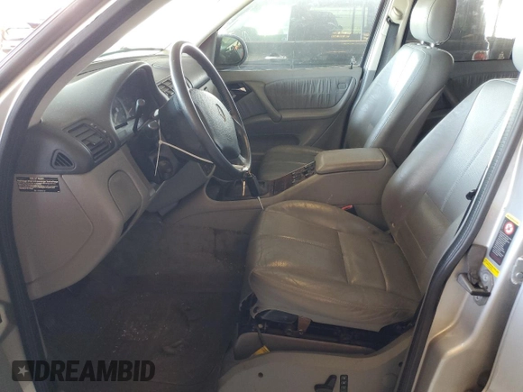 2001 Mercedes-Benz M 320/430/500 with VIN 4JGAB72E61A260183, listed as a Copart auction lot 58892655 with 71,651 mi miles and Clean title. Bid and sale history available at DreamBid. Image 7.