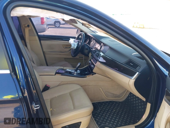 2011 BMW 5 Series 535i with VIN WBAFR7C51BC604445, listed as a IAAI auction lot 41980493 with 184,243 mi miles and . Bid and sale history available at carsss.com. Image 5.