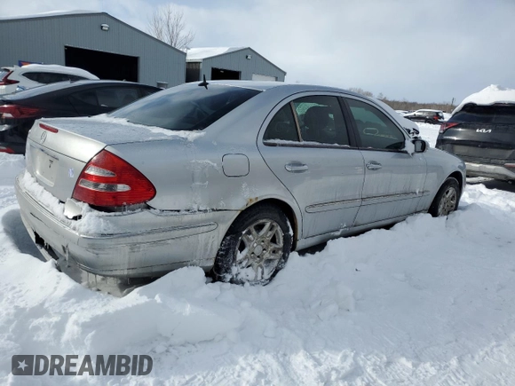 2003 Mercedes-Benz E-Class 3.2L with VIN WDBUF65J43A080257, listed as a Copart auction lot 44953345 with 257,848 mi miles and Clean Title. Bid and sale history available at carsss.com. Image 3.