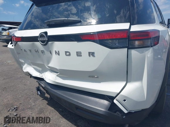 2024 Nissan Pathfinder S with VIN 5N1DR3AC1RC256575, listed as a IAAI auction lot 42042961 with 21,504 mi miles and . Bid and sale history available at DreamBid. Image 18.